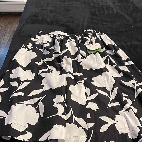 Kate Spade Black and White Floral A-Line Skirt - Picture 1 of 4
